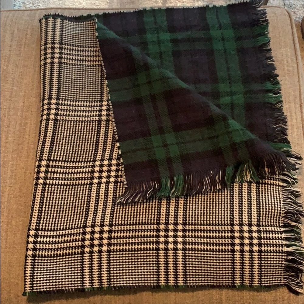 Reversible Blanket Scarf